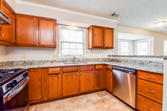 Building Photo - 5002 Penscot Way