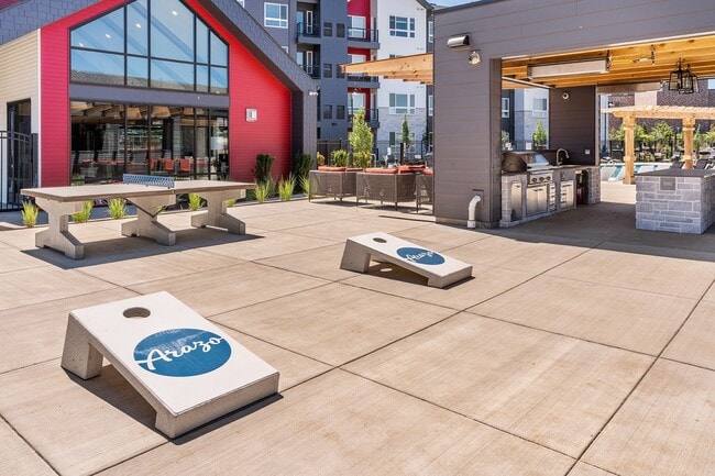 Building Photo - Arazo