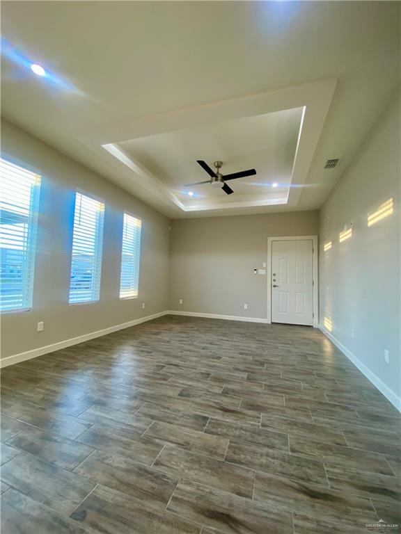 Building Photo - 1408 Lore Dr