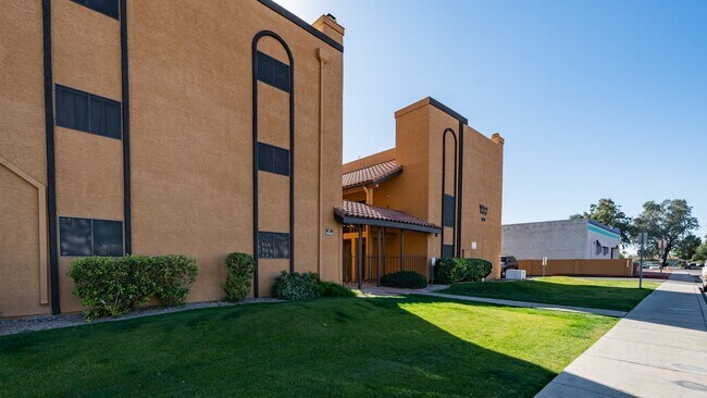 Building Photo - 1831 West Mulberry Drive, Unit 242