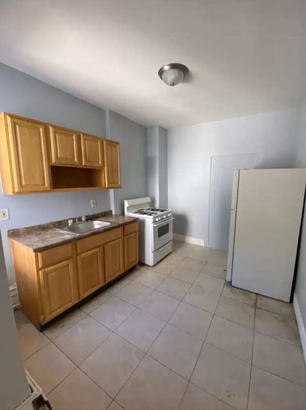 Primary Photo - 45 W 54th St