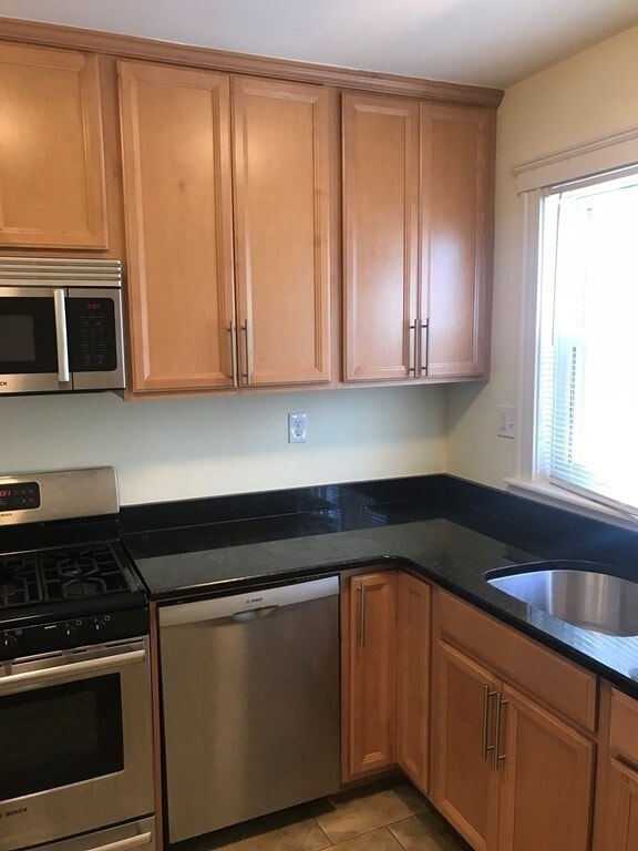 Foto principal - 65 Conwell Ave