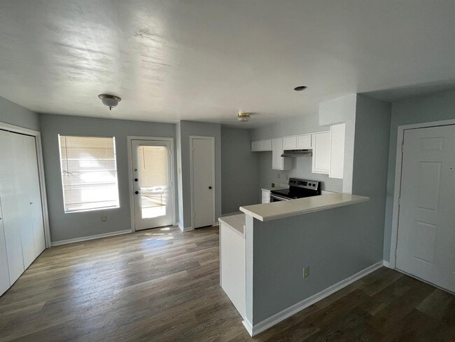 Building Photo - 1605 Drive A