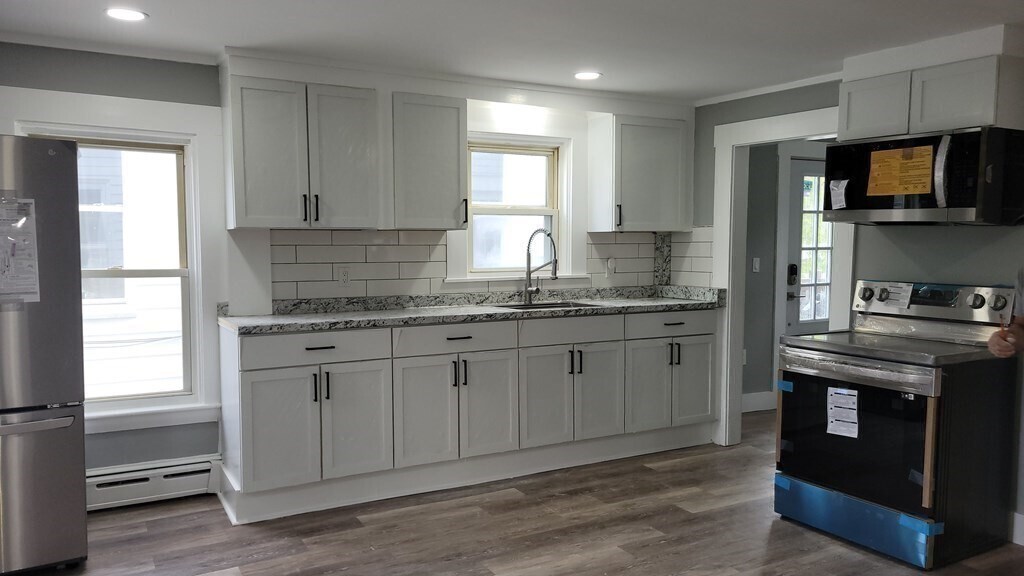 78 Main St Unit 78, Wayland, MA 01778 Condo for Rent in Wayland, MA