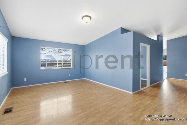 Building Photo - 6240 Klikitat Ct