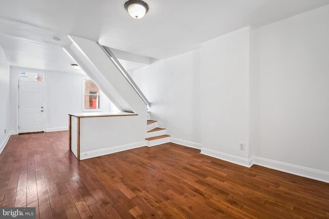 Building Photo - 1109 Sterrett St