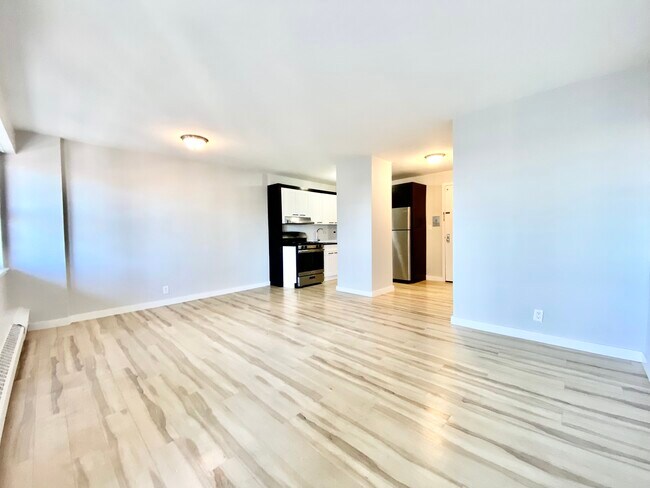 Foto del edificio - 111 Wadsworth Ave