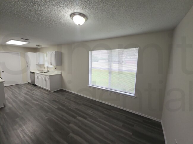Building Photo - 201 Steller Ln