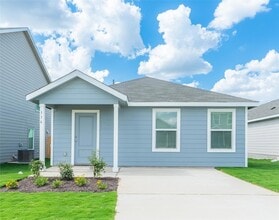 Building Photo - 336 Cowpoke Dr