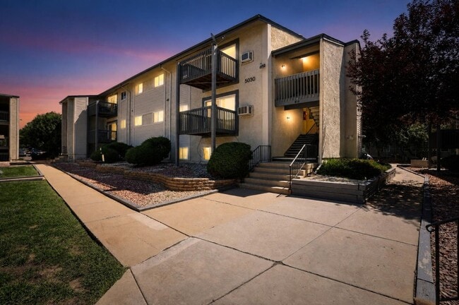 Building Photo - 5030 Cam Dr