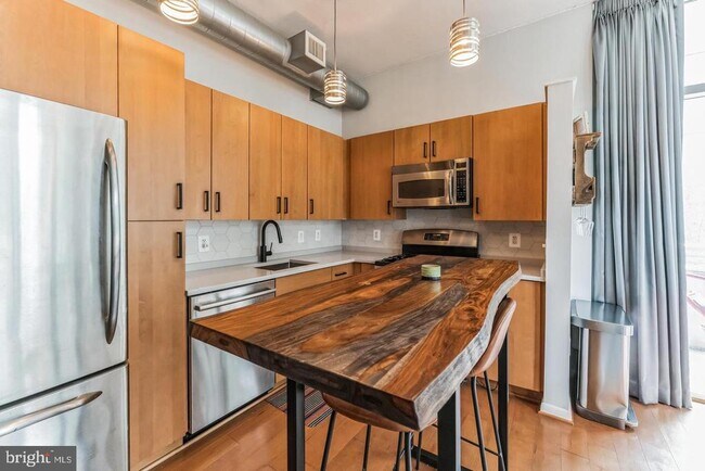 Foto del edificio - 811 4th St NW
