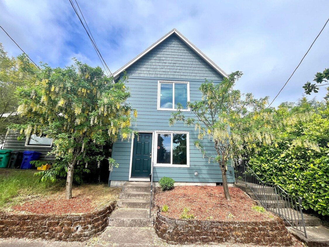 Photo - 6935-6937 N Maryland Ave (Portland, OR)