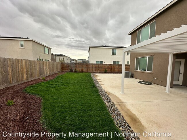 Building Photo - 4 br, 3 bath House - 2455 Robledo Way