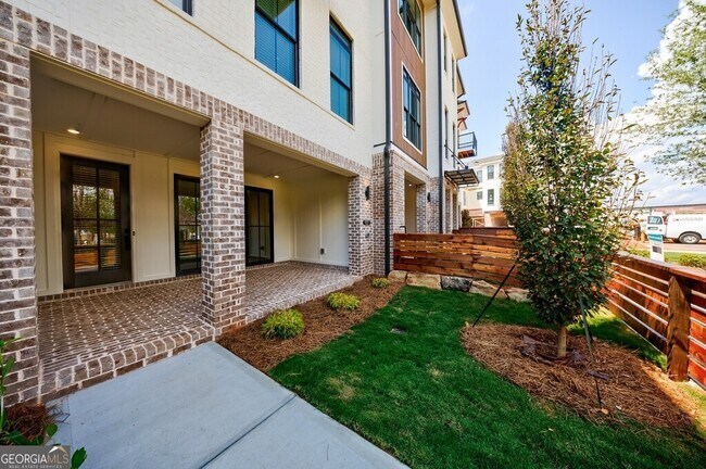 Foto del edificio - 10744 Davis Dr