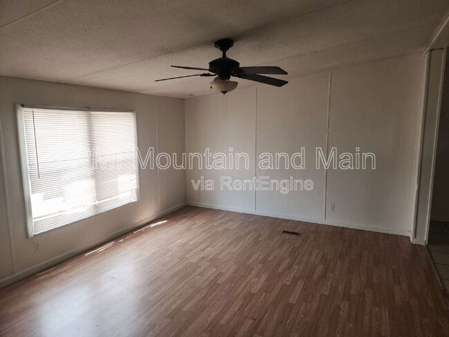 Building Photo - 32 Misty Mountain Way