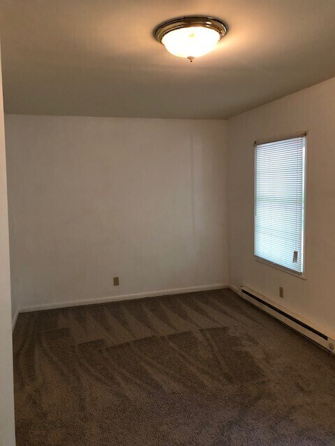 Foto del edificio - 127 Chase Ln