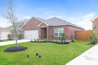 Building Photo - 14001 Freeboard Dr