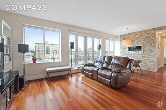 Building Photo - 603 W 148th St