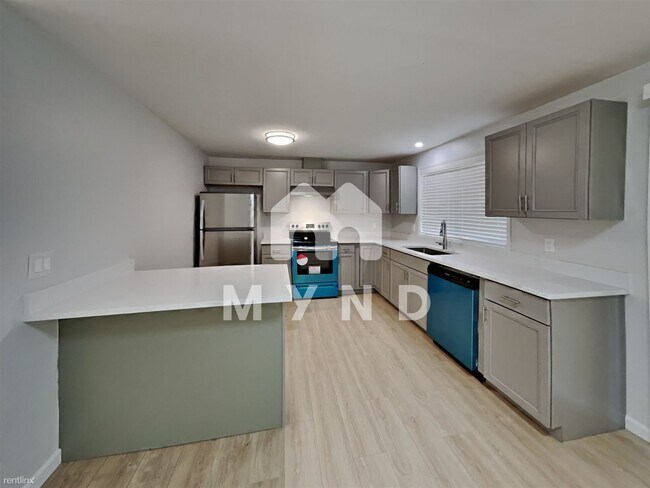 Foto del edificio - 3 br, 1.5 bath House - 2844 S Holden St