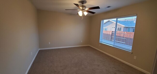 Foto del edificio - 4 Bedroom 2 Bath Home in Fallon
