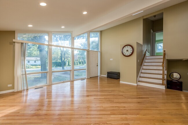 Foto del edificio - 3014 Covert Rd
