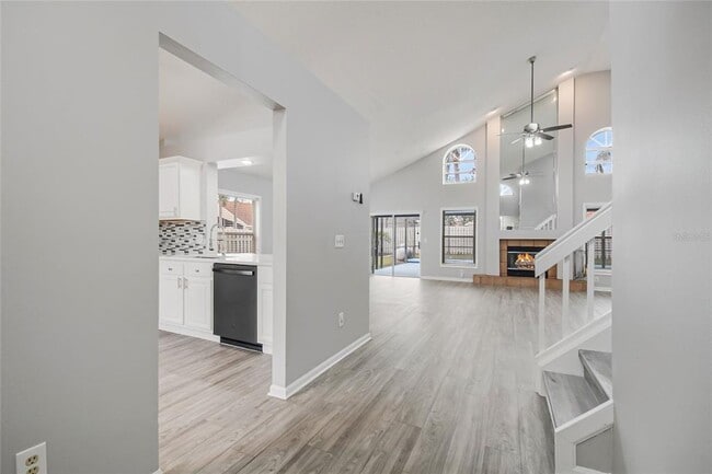 Building Photo - 2705 Stone Oak Dr