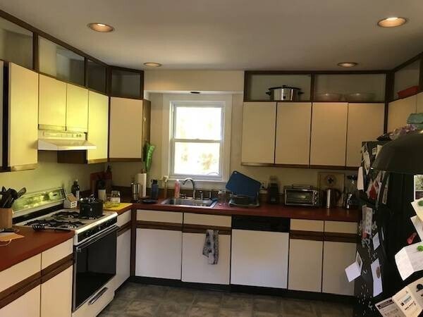 Foto del edificio - 1143 Beacon St