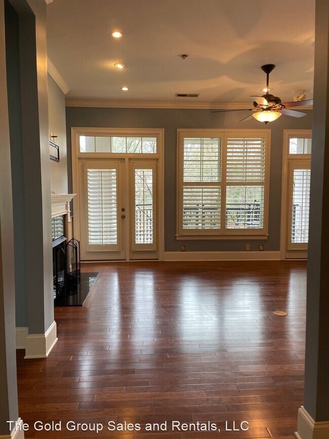 Building Photo - 2 br, 2 bath House - 5425 Closeburn Rd - 5...