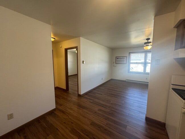 Building Photo - 1740 S Broad St