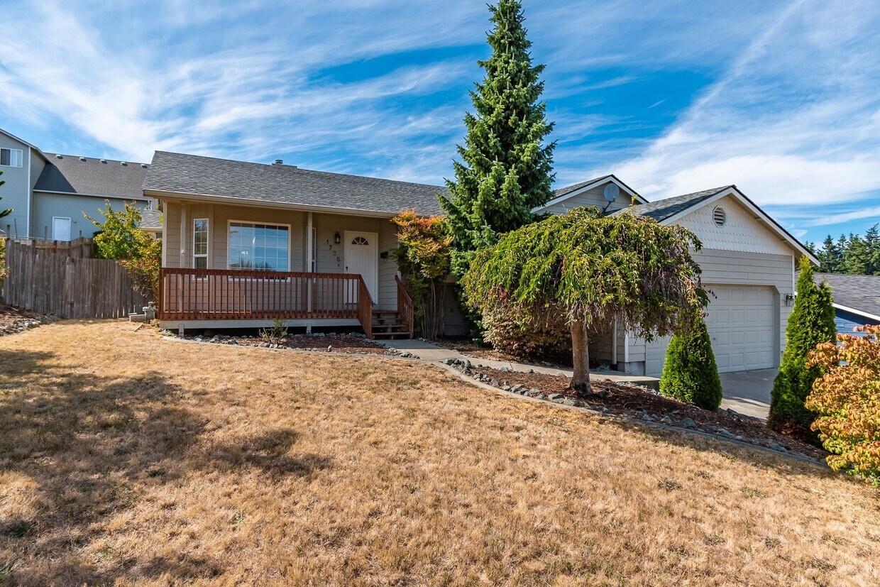 Foto principal - Three-Bedroom Rambler off Ft. Nugent Rd.