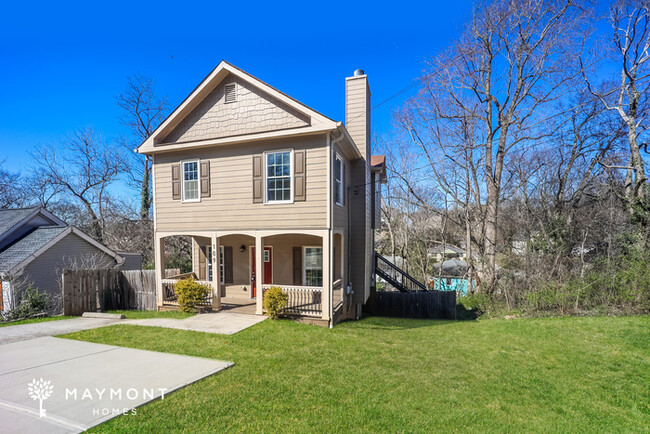 Building Photo - Home with Spacious Deck