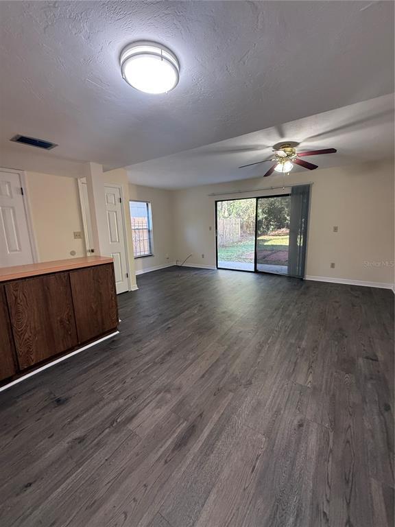 Foto del edificio - 2160 SW 70th Terrace