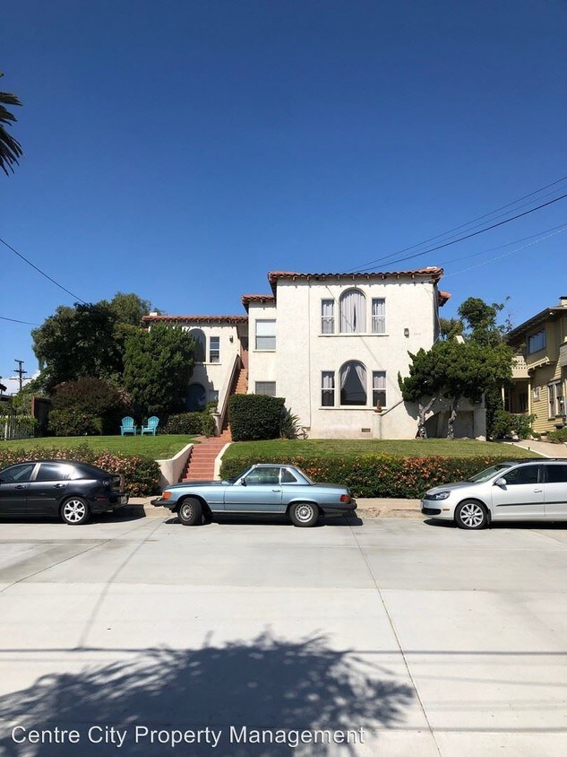 Foto principal - 3043-3051 Union St