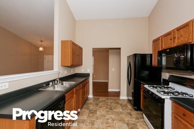 Building Photo - 3618 Edgeview Dr