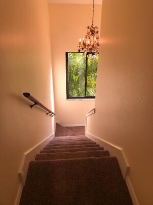 Foto del edificio - 304 Sherwood Pl