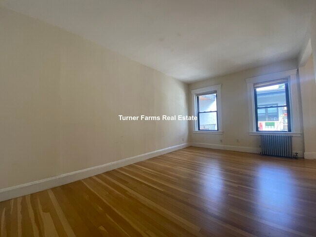 Foto del edificio - 395A Harvard St