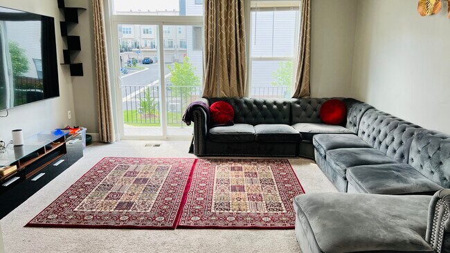 Living Room - 22964 Cabral Ter