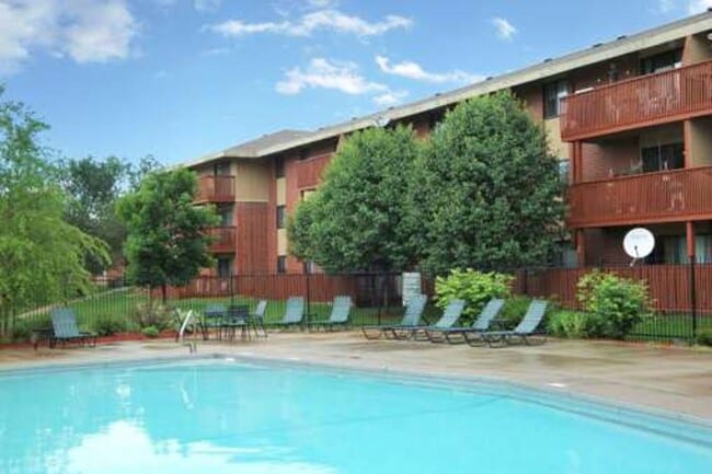 Interior Photo - The Pointe on Fleur Apartments
