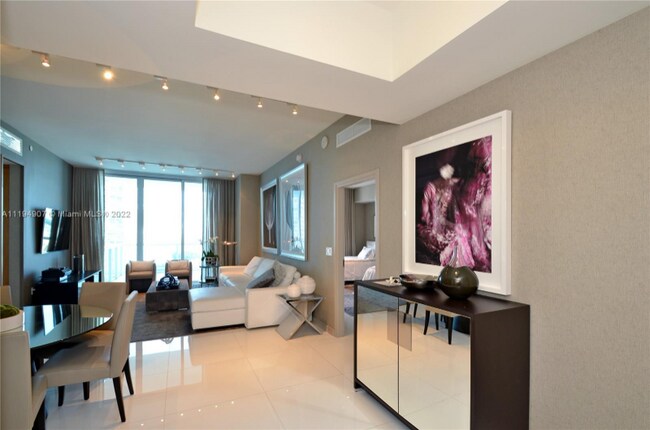 Foto del edificio - 50 South Pointe Dr