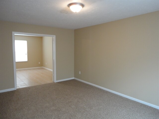 Building Photo - 10640 Standish Place