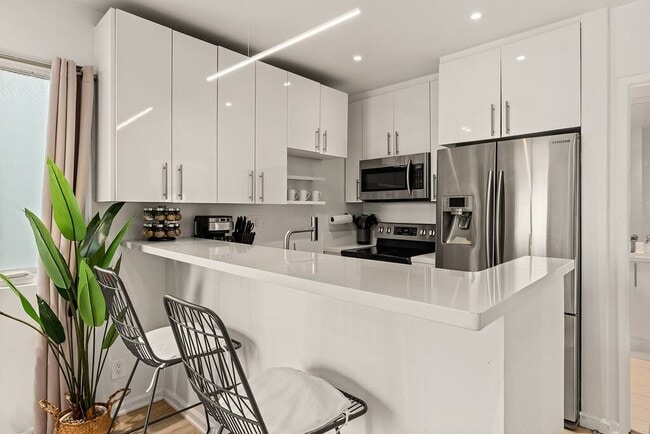 Foto del edificio - 2207 Ocean Front Walk