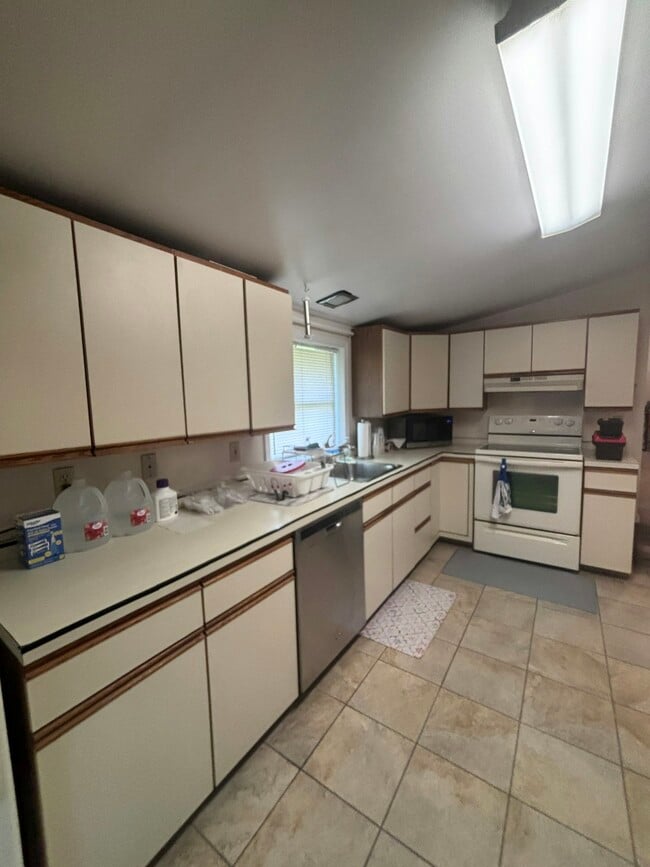 Foto del edificio - 25 Delaware Ave