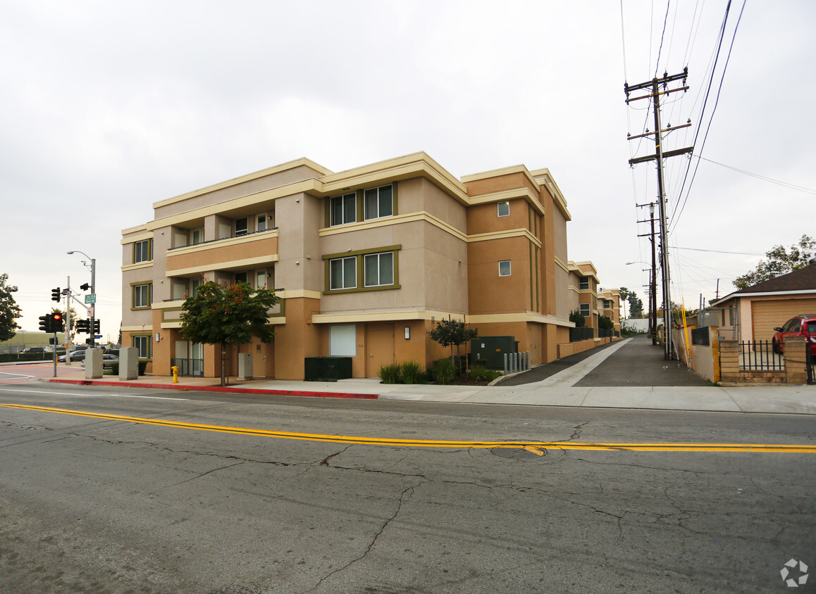 Foto del edificio - Alta Vista