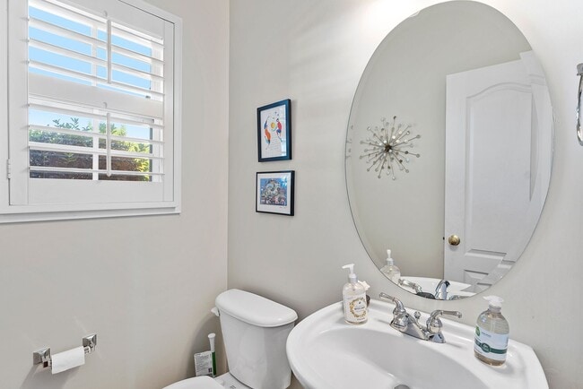 Building Photo - 1433 Basinger Ct