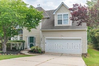 Building Photo - 2068 White Cedar Ln