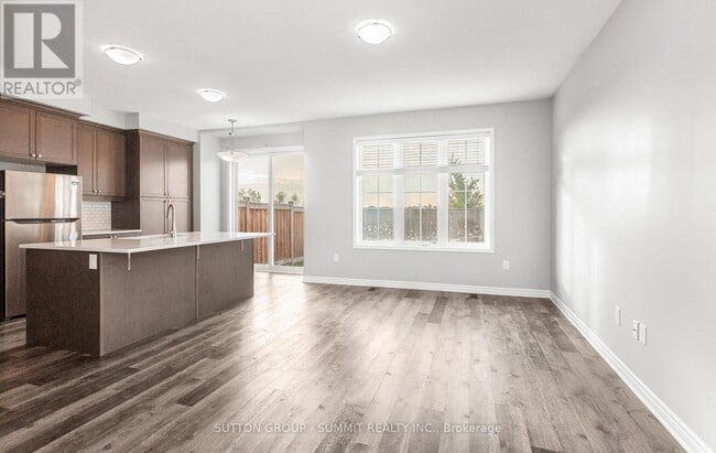 Building Photo - 897 Ash Gate