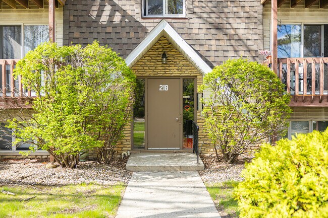 Foto del edificio - 218 Madison St