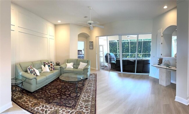 Building Photo - 8870 Huntington Pointe Dr