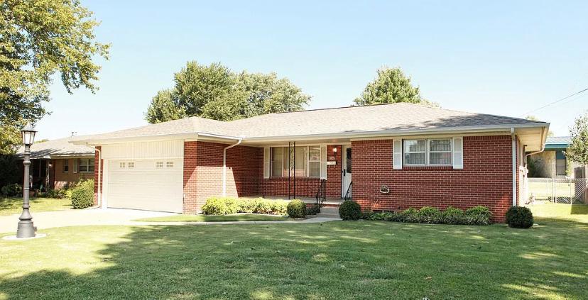 Foto principal - 11347 E 3rd St