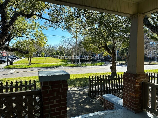 Building Photo - 2501 Myra St, Jacksonville, FL 32204